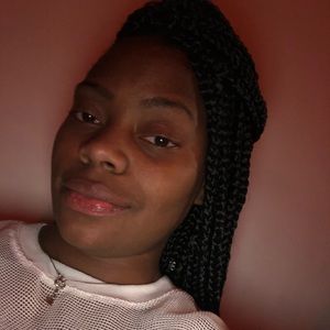 Meet your Posher, Ivory